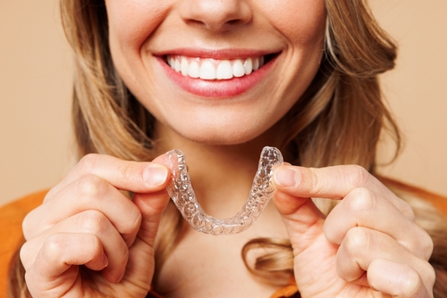 Invisalign vs. Braces [Watch Before You Decide] | Free Consultation